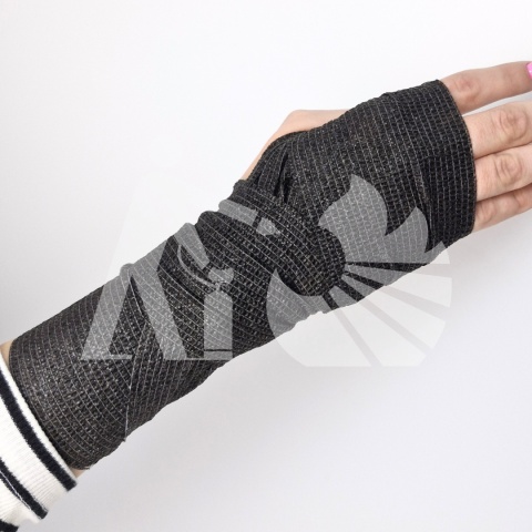 Opaska bandaż kohezyjny coban samoprzylepny 10cm x 4,5m - czarny Opaska bandaż kohezyjny coban samoprzylepny 10cm x 4,5m - czarny