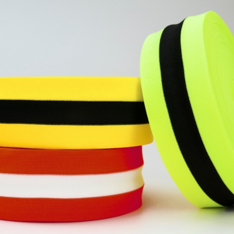 Taśma materiałowa ostrzegawcza żółto-czarna NEON 100m Taśma materiałowa ostrzegawcza żółto-czarna NEON 100m